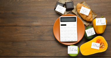 Calculer l'apport calorique : un outil pour le bien-être des articulations